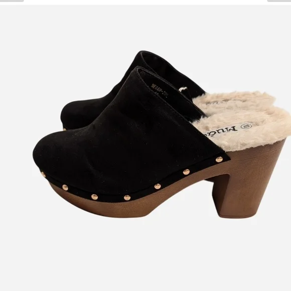 Pre-owned Mudd Black and Brown Clogs with Faux Fur - Picture 1 of 4
